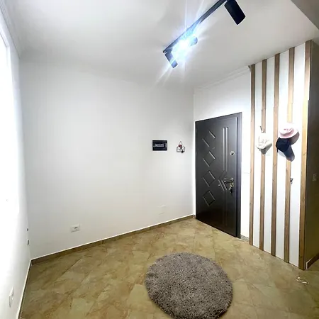 Apartment Mai *
