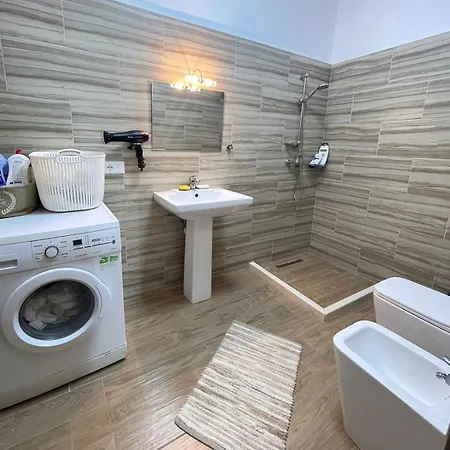 Apartment Mai *